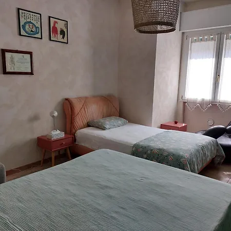 Séjour chez l'habitant Stanza Il Melo In Fiore