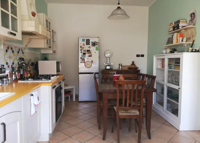 Stanza Il Melo In Fiore 페라라