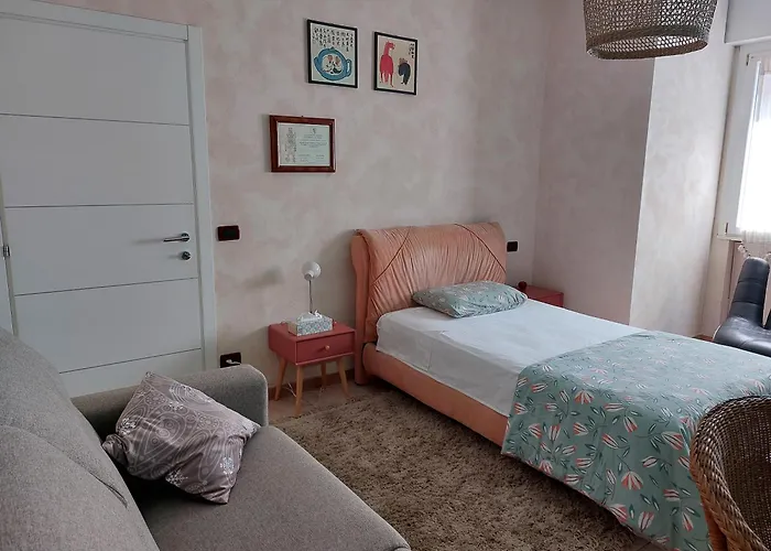 Stanza Il Melo In Fiore Accommodatie bij particulieren *